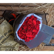 Hand Bouquet 60 Roses Mix Wrapping