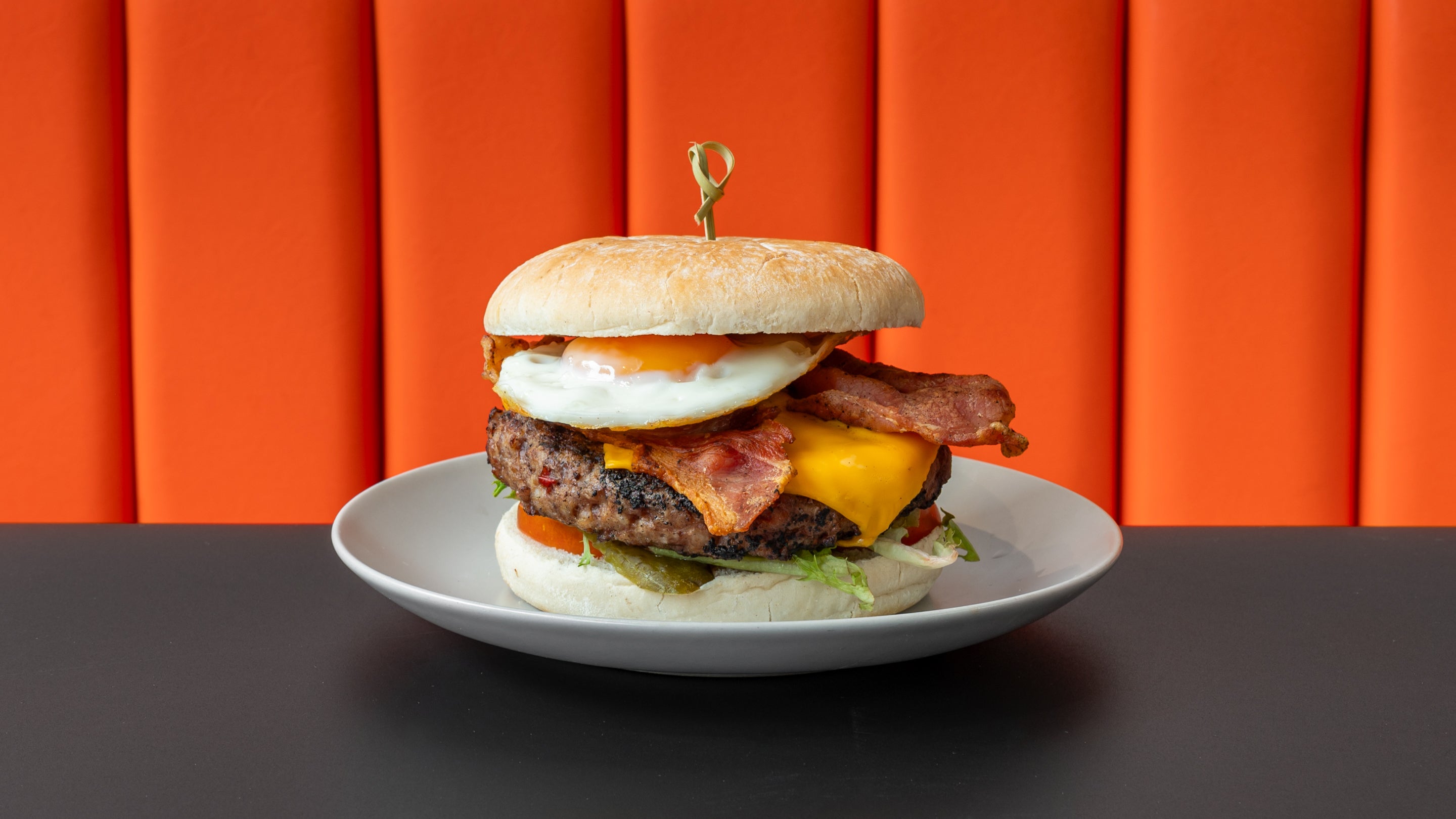 Marlons Full Loaded 8oz Burger