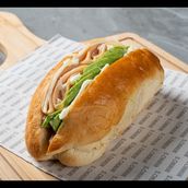 turkey with avocado and aioli BRIDGE ROLL
