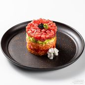 Salmon Tuna Tartare تارتار السلمون والتونا