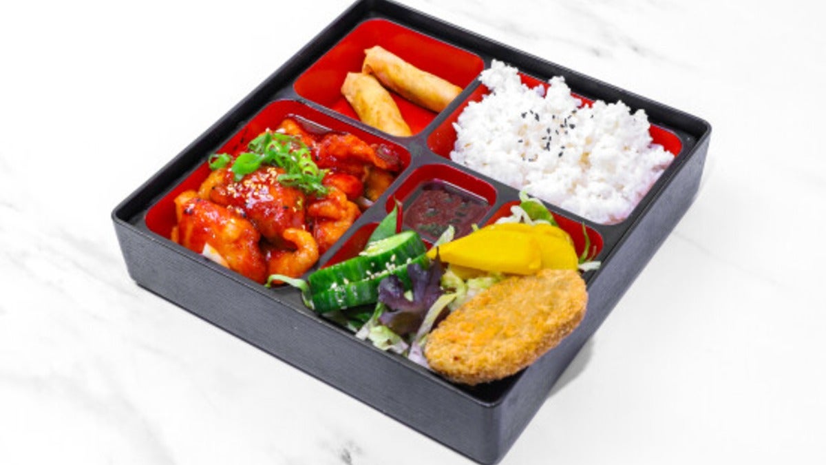 Spicy fillet fish bento