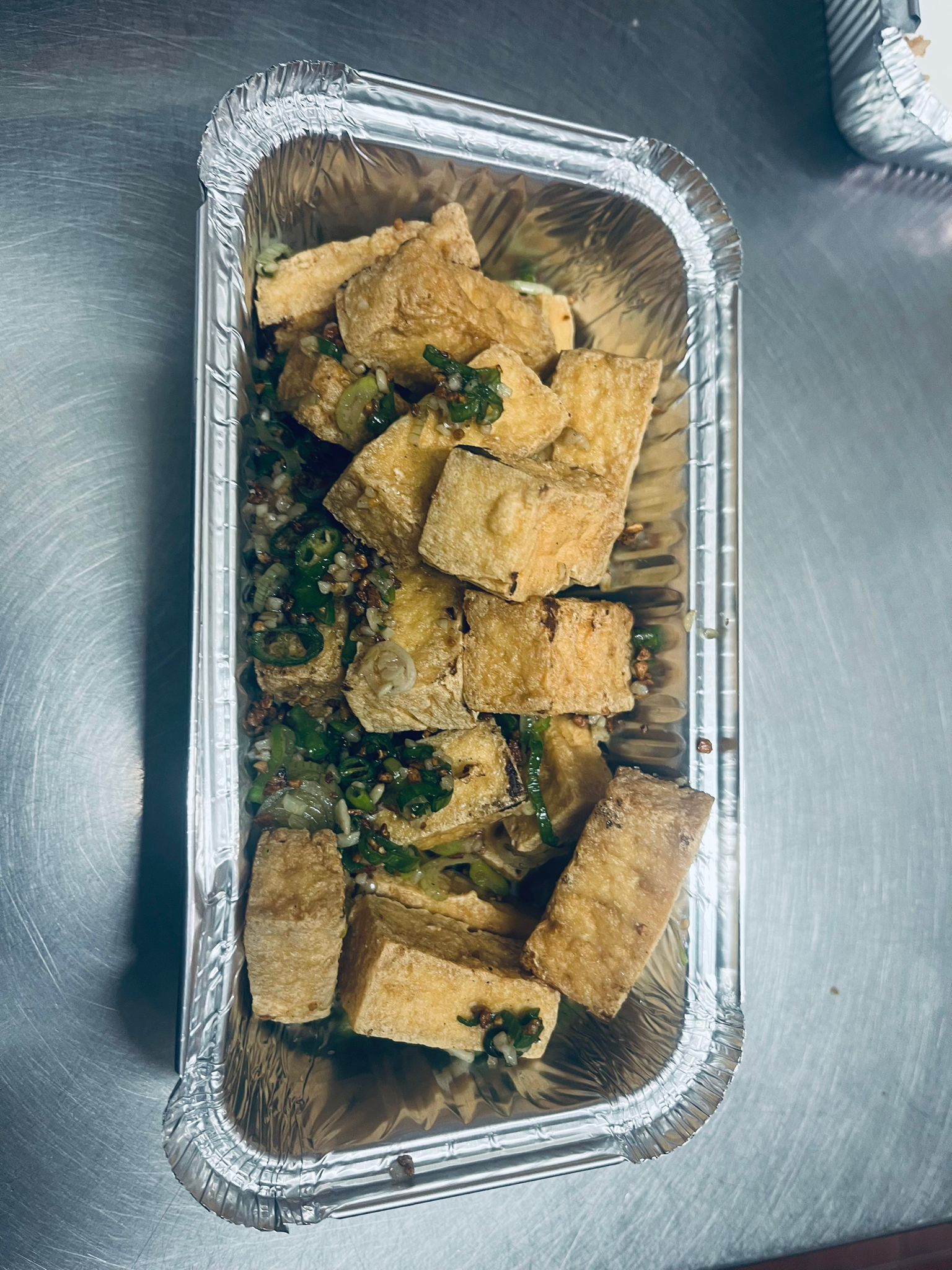 Bean Curd with Spring Onions in Five Spicy Salt (Dry)