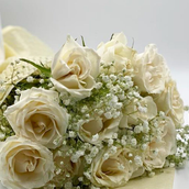 10 White Roses Flower Bunch