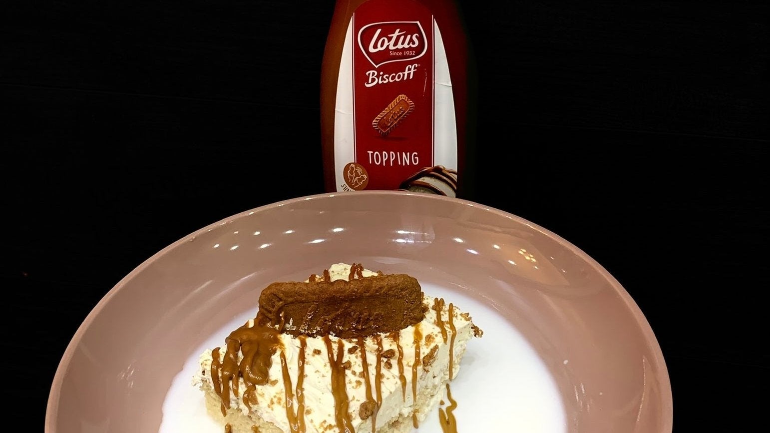 Lotus Milkcake
