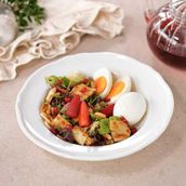 Grilled Halloumi Salad