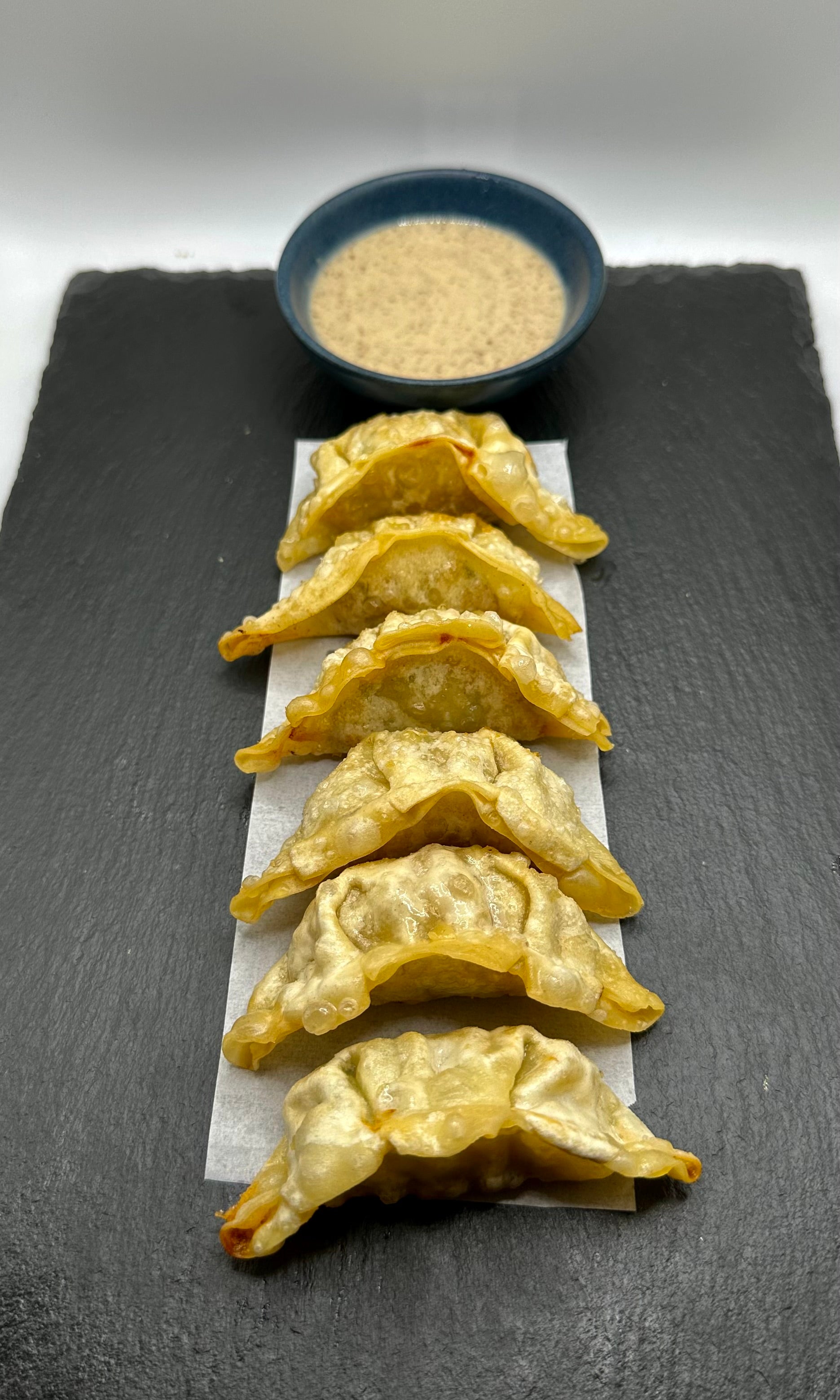 Fried Chicken Gyoza (6 Pieces)
