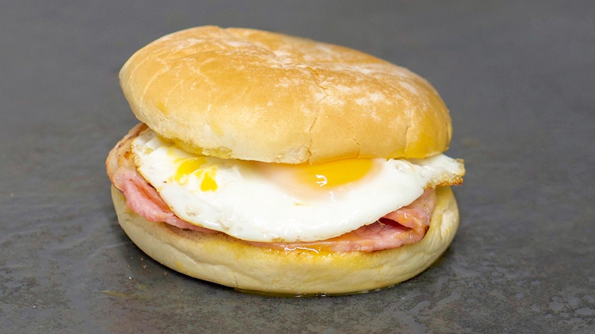 Bacon and Egg Bap