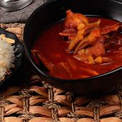 Marak Bamia With Meat