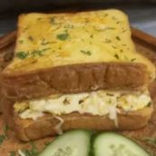 Scrambled Eggs With Cheese Sandwich