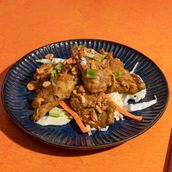 Chicken Satay w/ Peanut Sauce