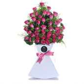 Fuchsia Baby Roses Bouquet Long