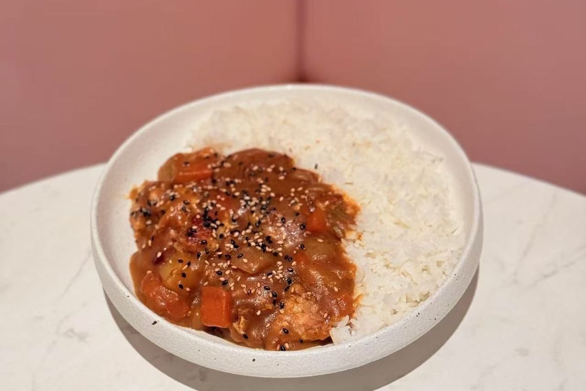 Japanese Curry Chicken Rice + Soft Drink 日式鸡肉咖喱饭套餐