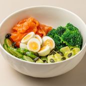 Salmon Superfood Power Bowl 