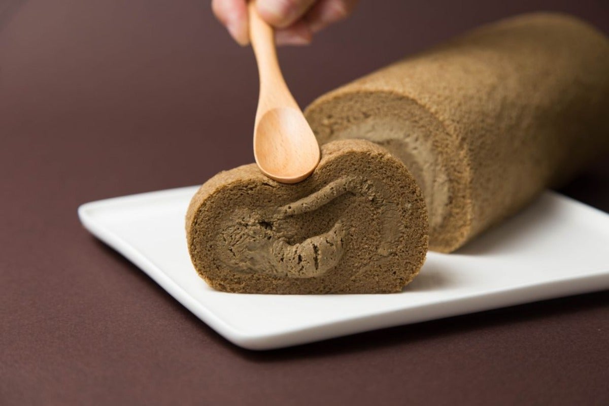Houjicha Roll Cake