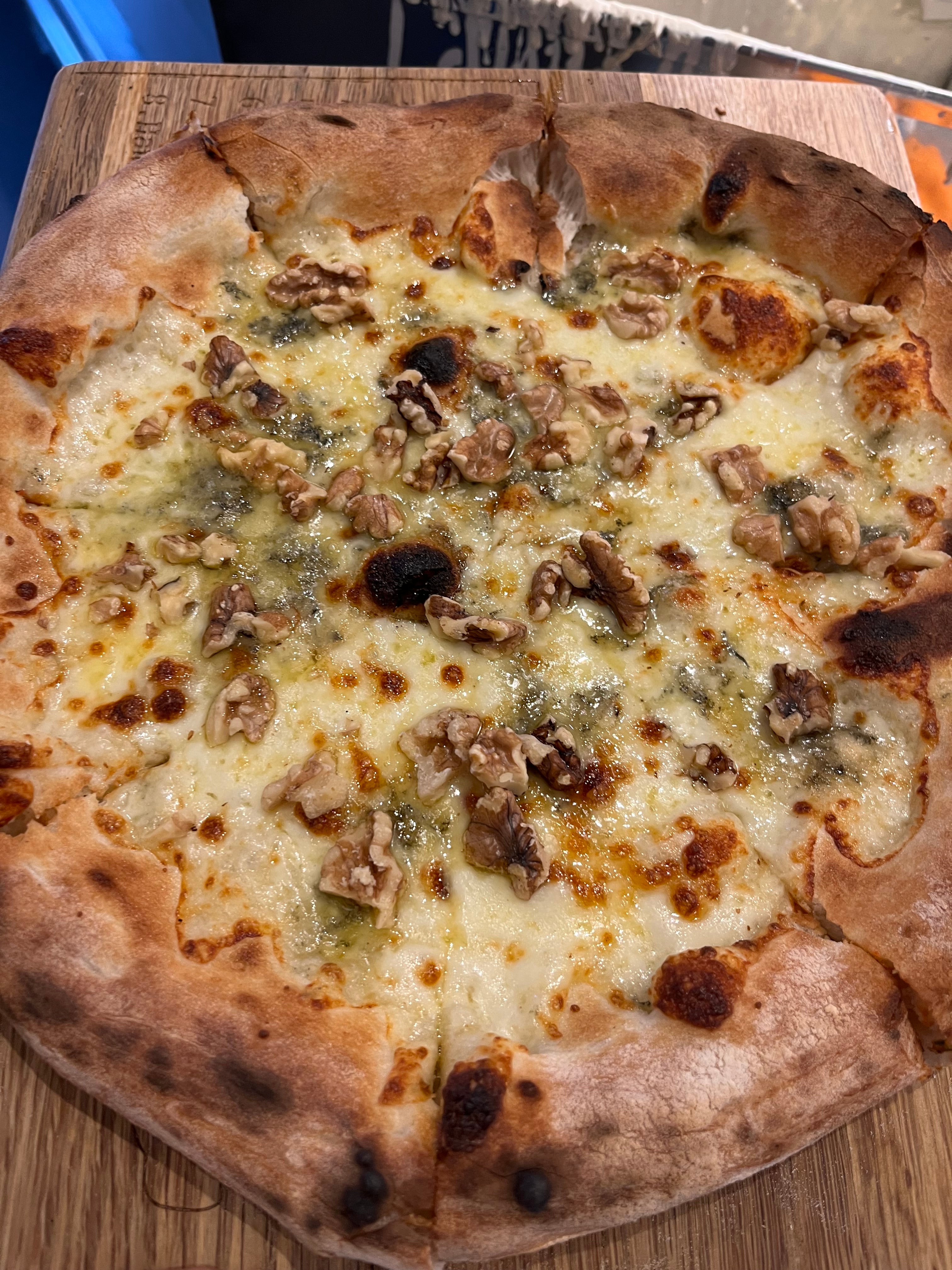 Gorgonzola E Noci