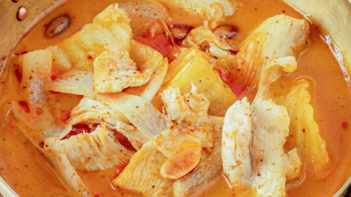 Massaman Curry   (Chicken, Beef, Veg, Prawn)�� ��