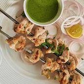 Chicken Afghani Boti (8 Pcs)