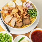 Lomi Regular