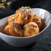 Fried Mac & Cheese Balls