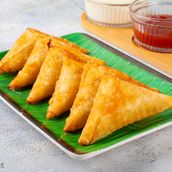 cheese sambousek