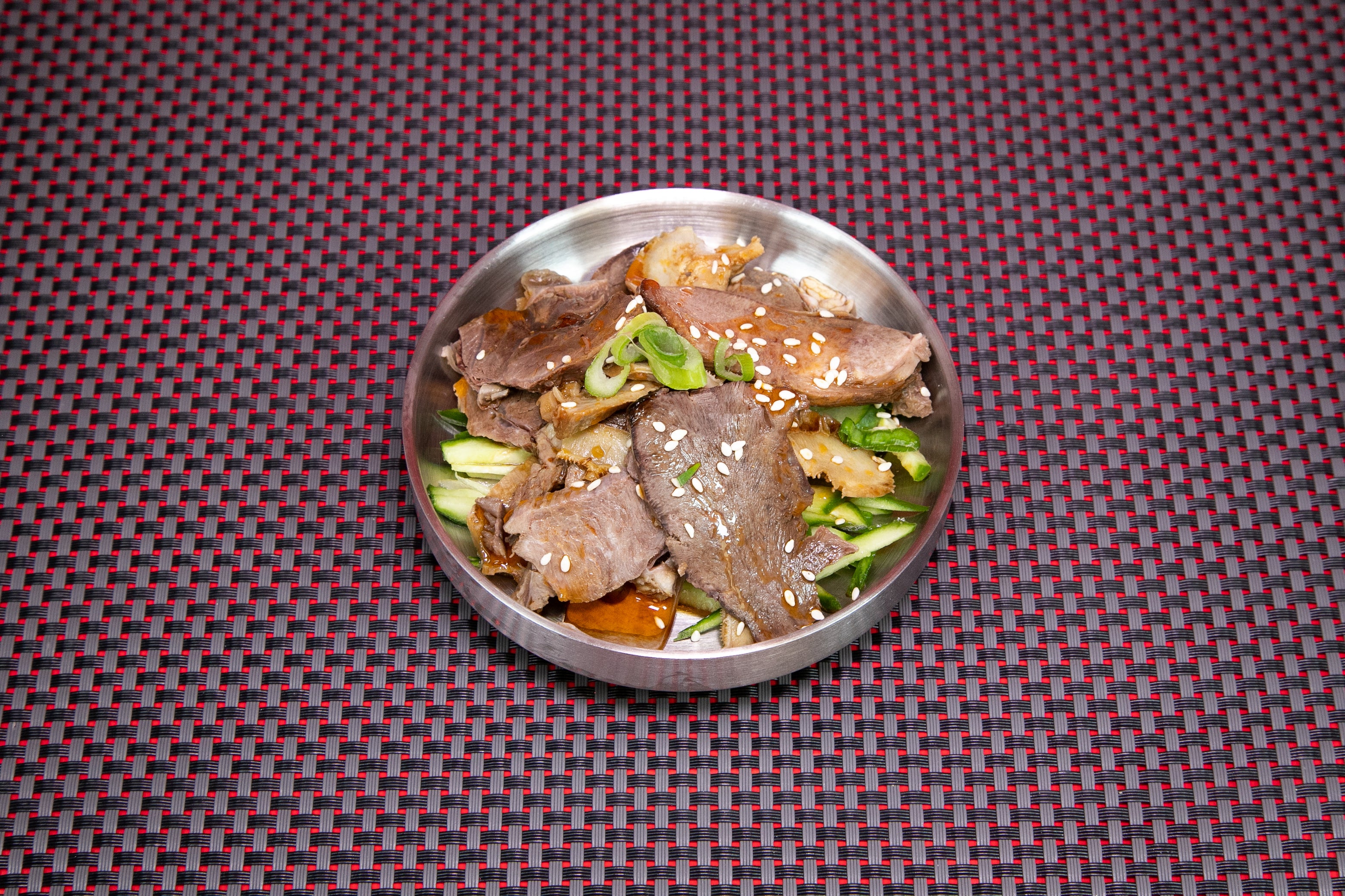 Beef Offal Slices in Chilli Oil (Tongue, Shin & Heart) 夫妻肺片