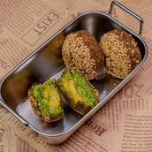 Falafel Stuffed with Cheese, 4 Pieces 
