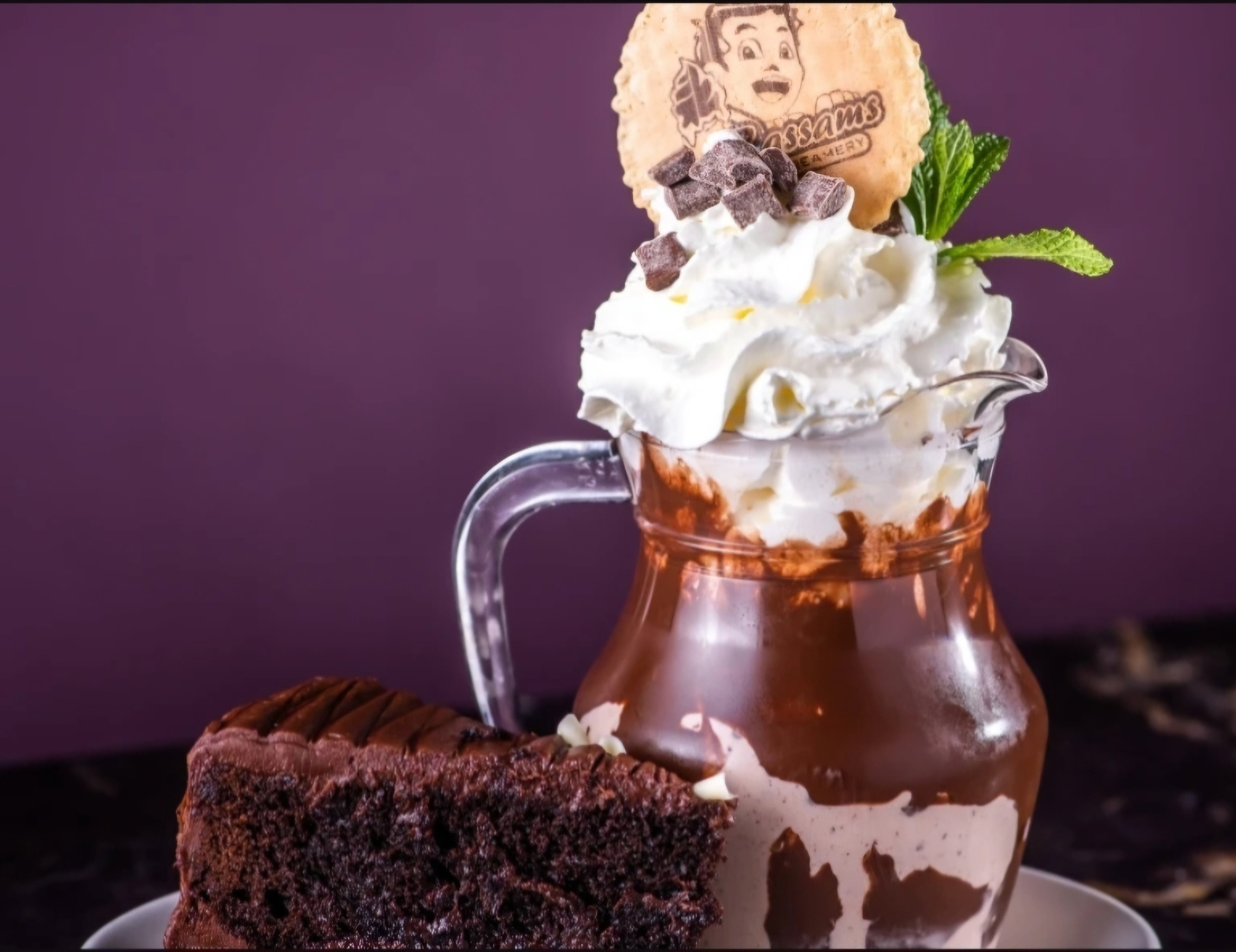 American Fudge Cake Shake