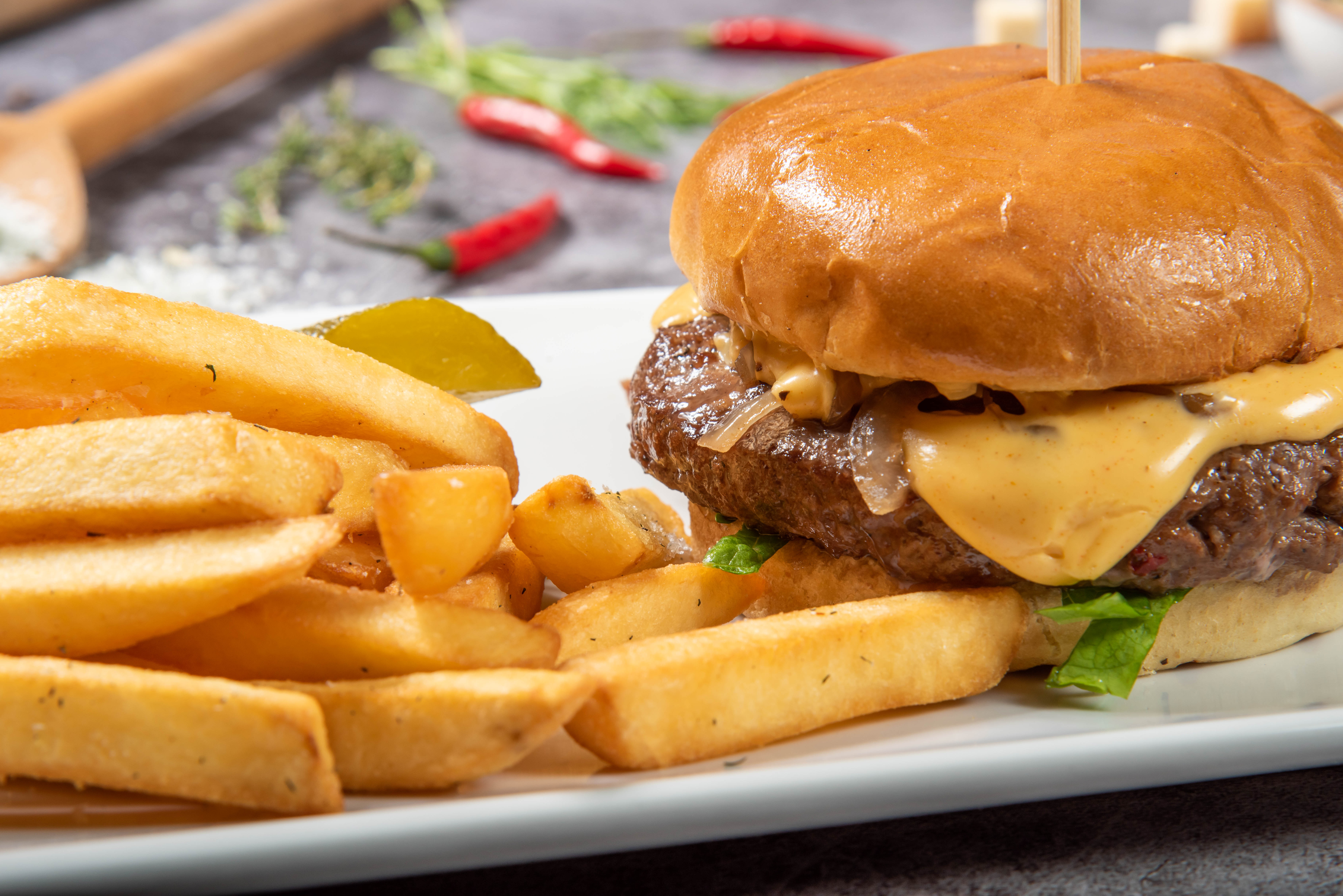 Mantos Beef Burger