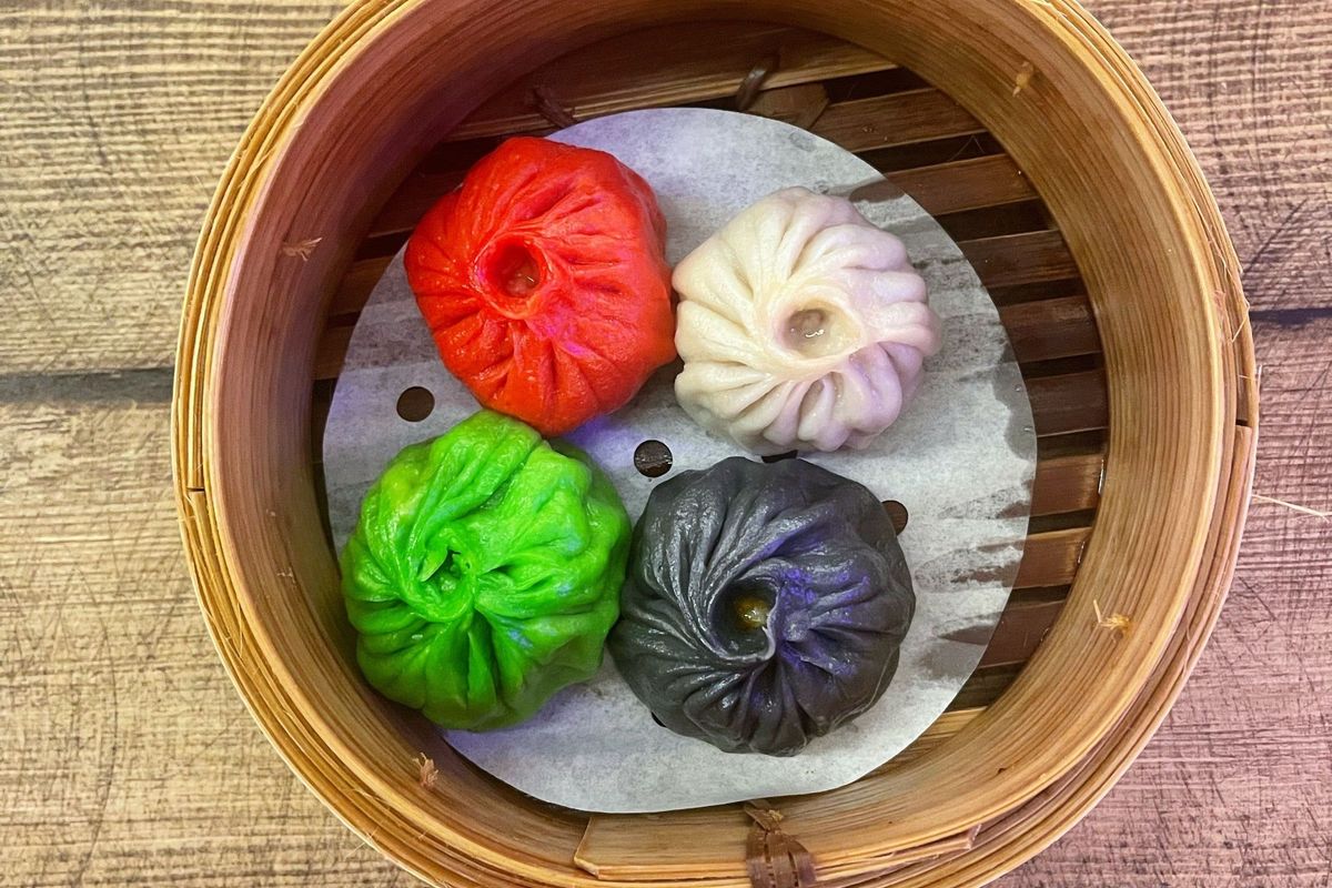 Mix of 4 Xiao Long Bao