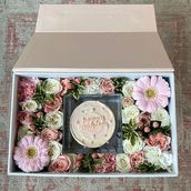 Pearl Pink Cake Parcel