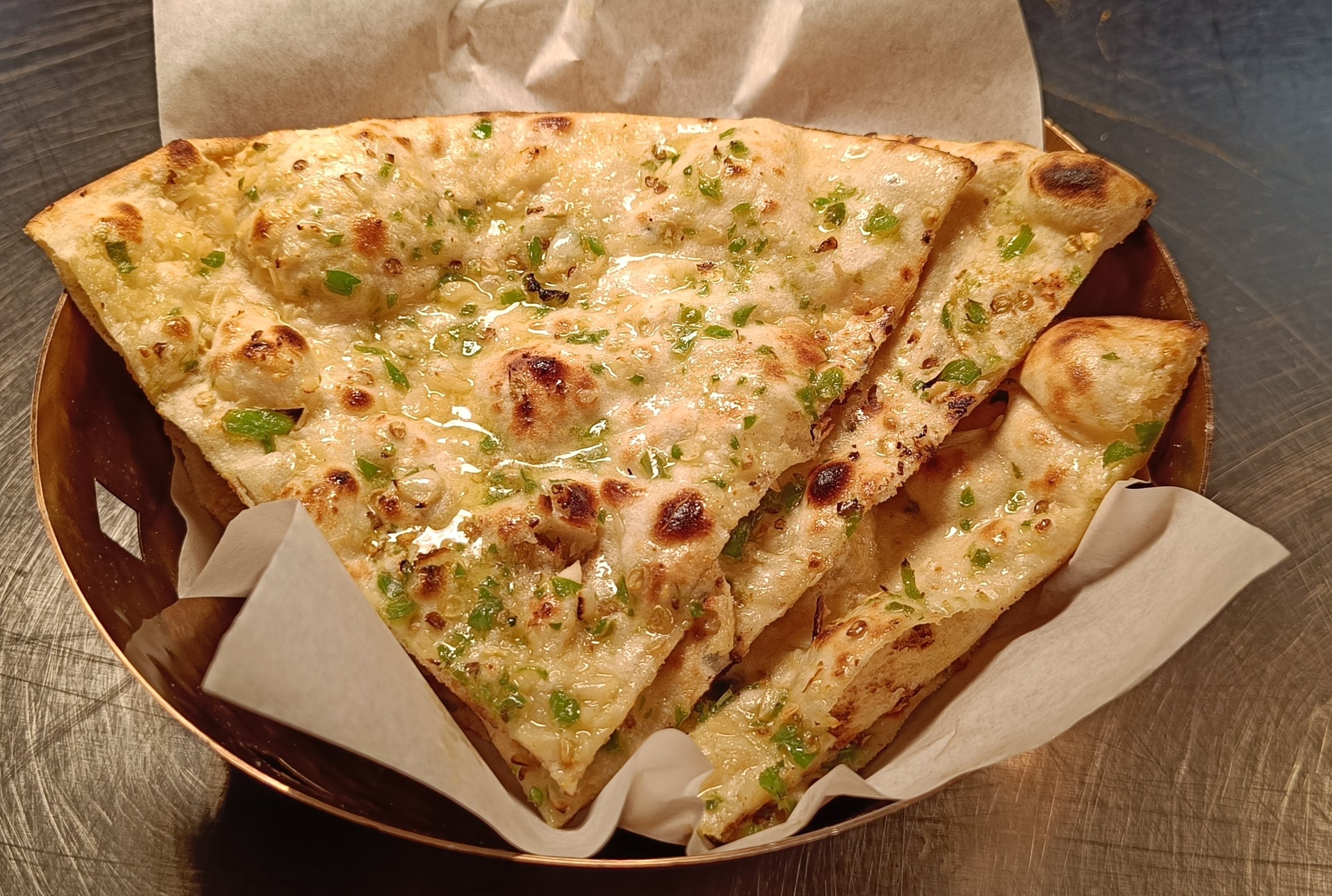 Garlic with Chillies Naan