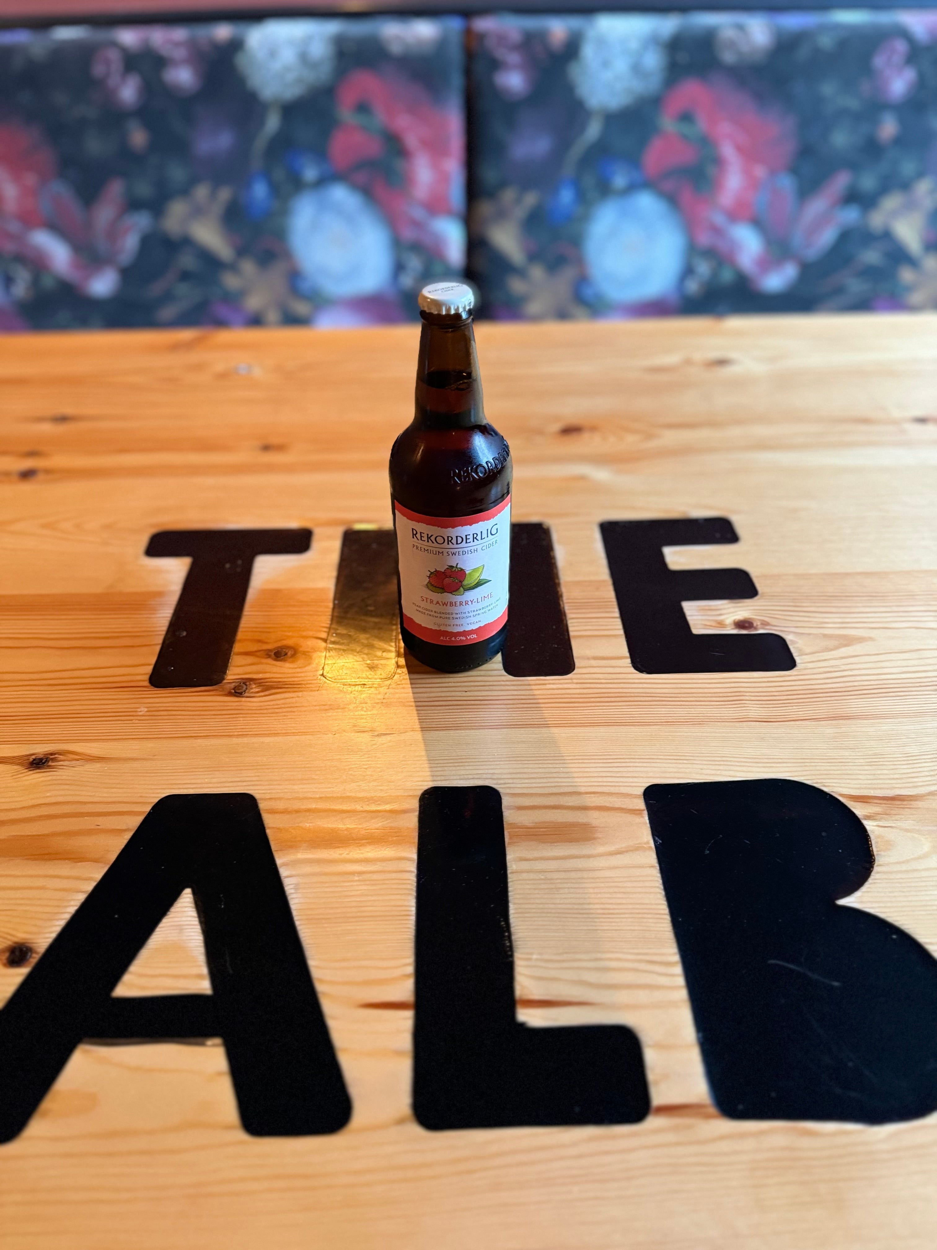 Rekorderlig Cider Bottle