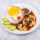 Pad Kra Pao ผัดกะเพรา