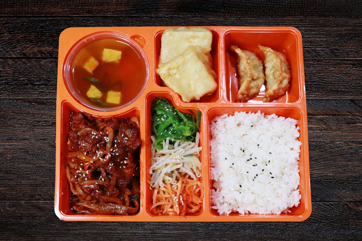 Dubu Kimchi Bento (Tofu Kimchi)