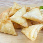 Cheese Sambousek 12 Pieces