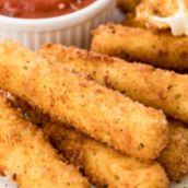 Mozzarella Sticks 6pcs 