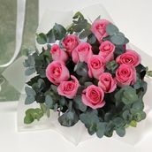 12 Pink Roses Bouquet 