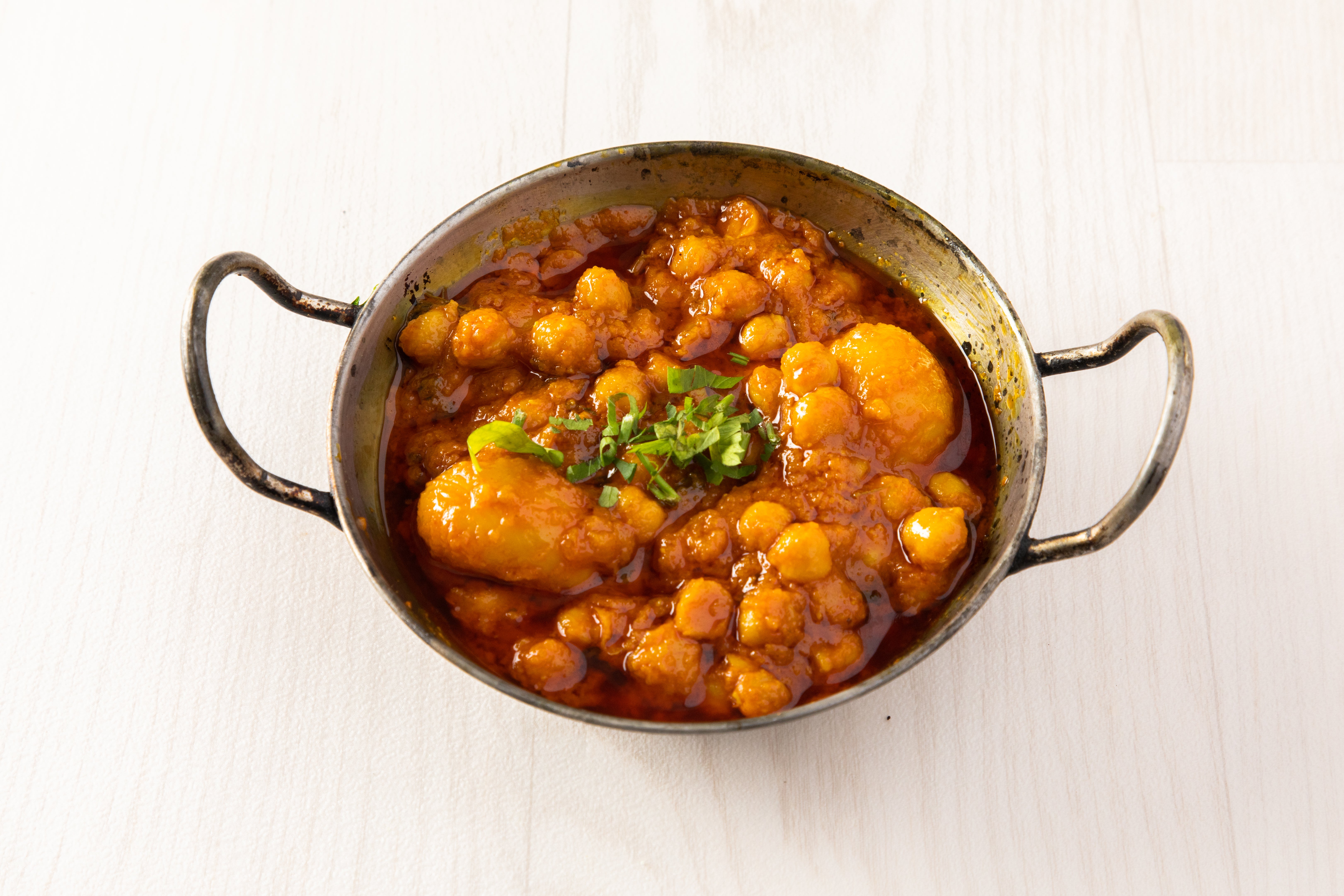 Channai Aloo (v)
