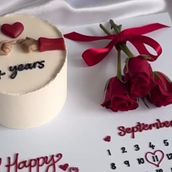 Bento cake with 3 roses