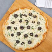 Akkawi Cheese With Olive