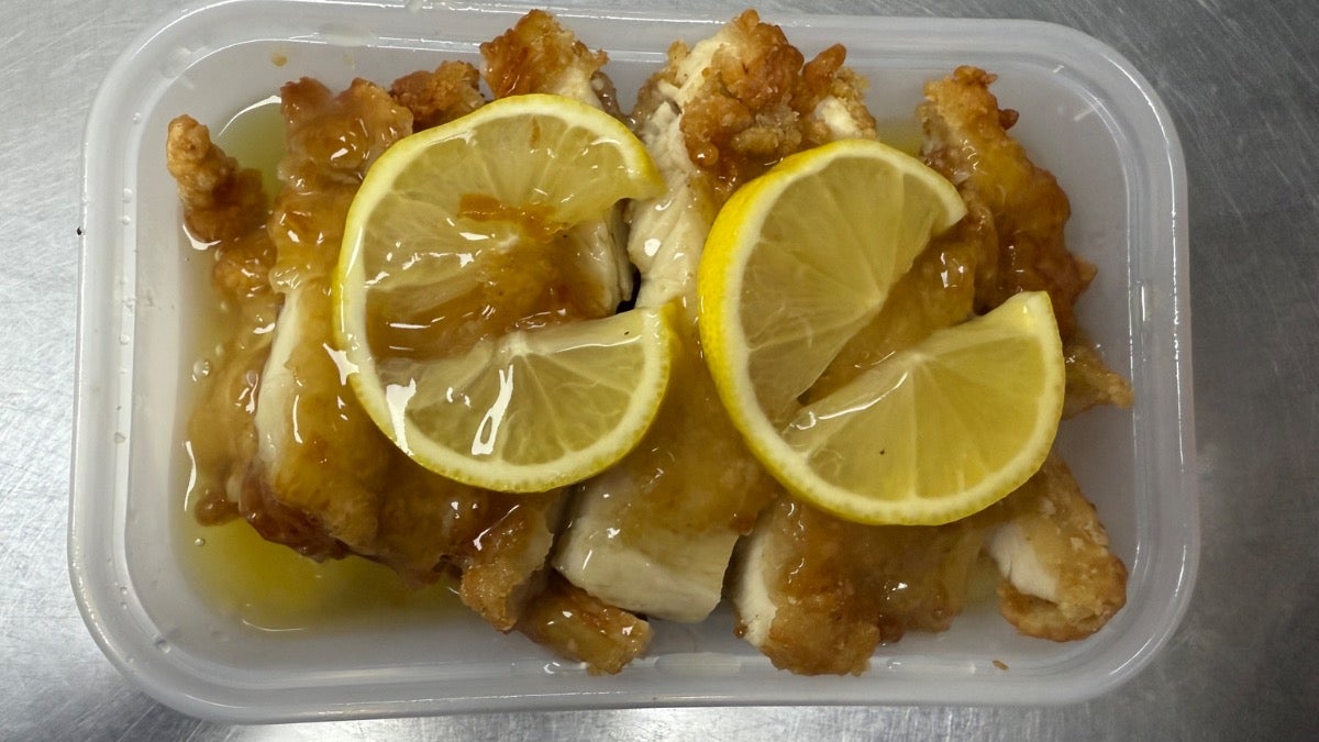 Chicken in Lemon Sauce柠檬鸡