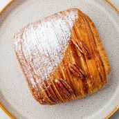 Caramel Pecan Roll
