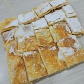 Boghasha With Butter And Milk And Sugar