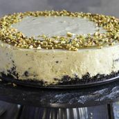 Pistachio Cheesecake (1 Kg)