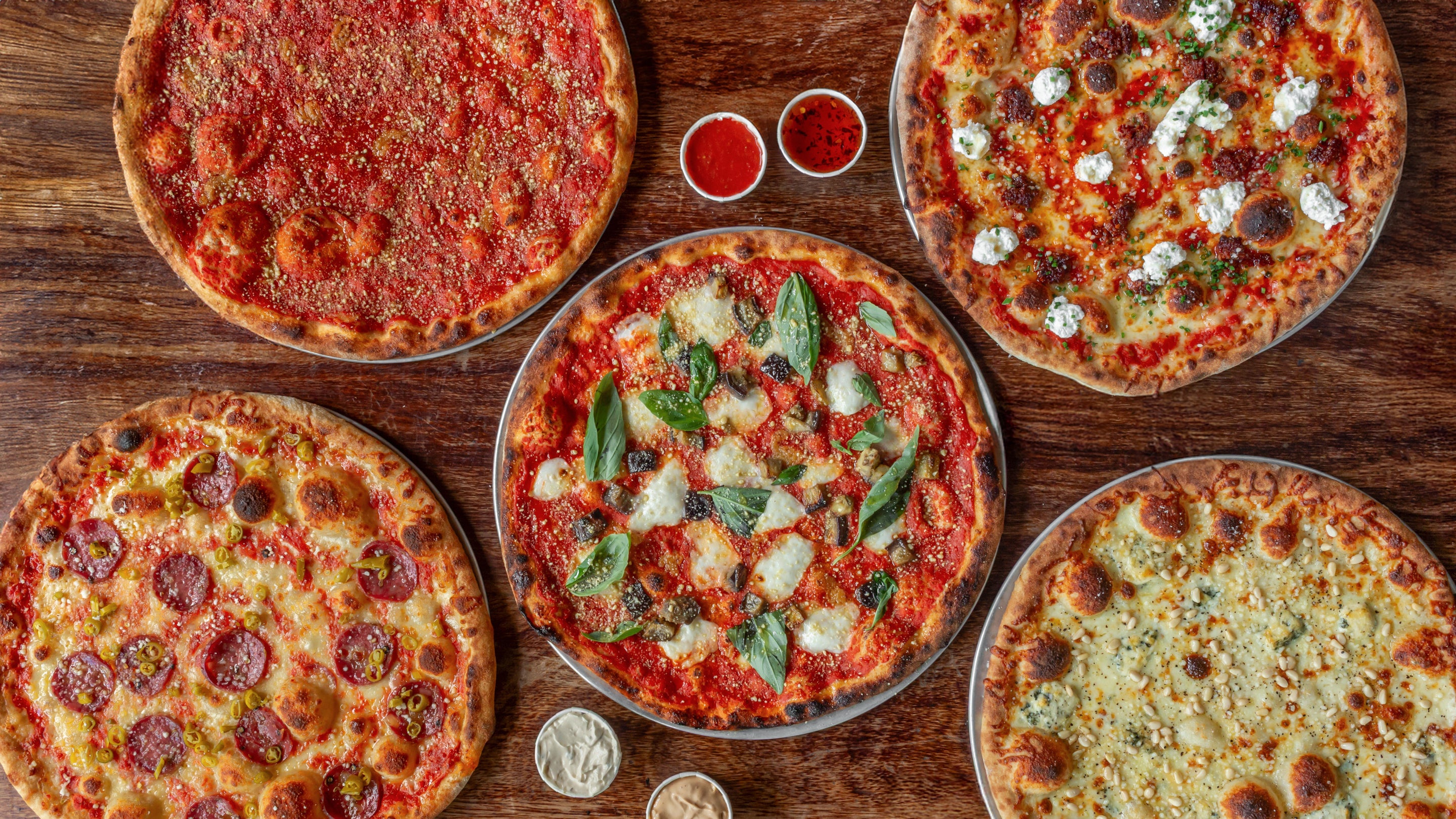 Love's Pizza Co