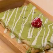 Pistachio Crepe