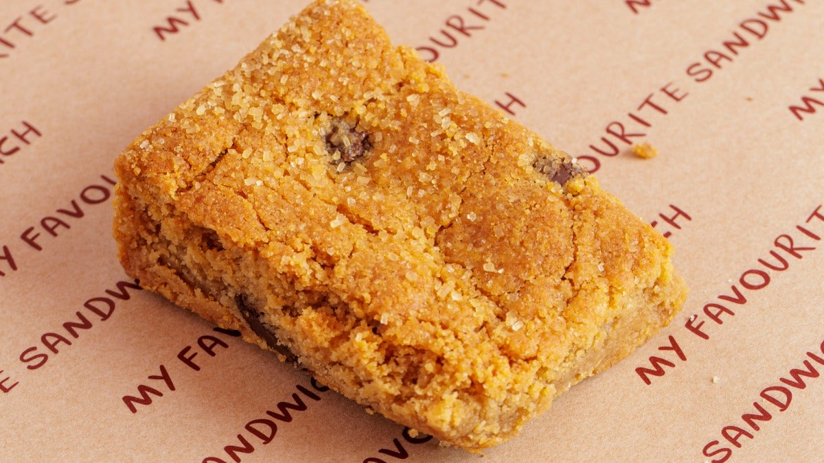 Peanut butter blondie