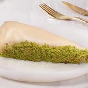 Caramel Baklava Cake