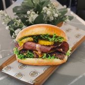 Avenue Beef Special