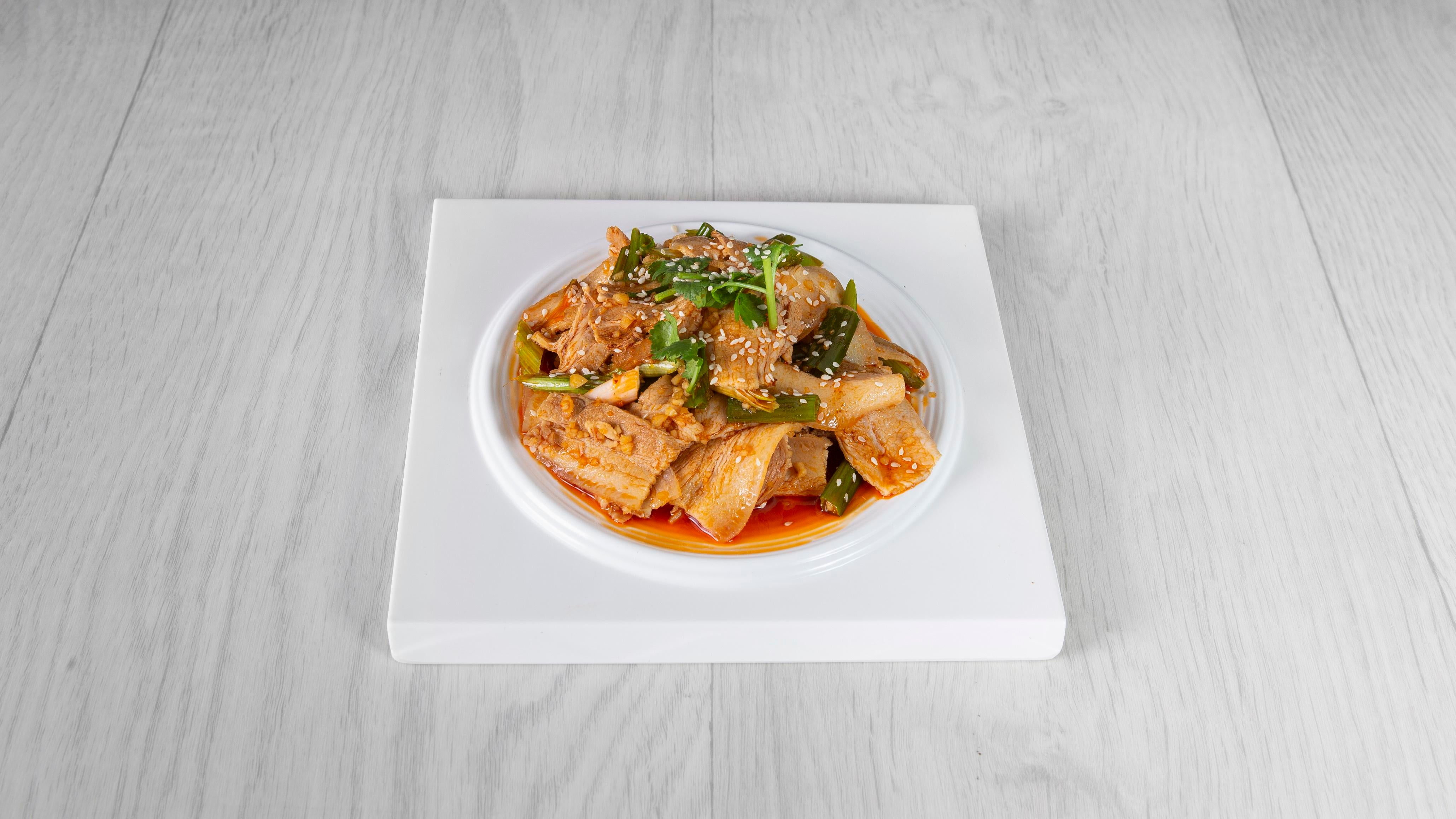 Thin-sliced Pork Belly with Mashed Garlic and Chili Oil 蒜泥白肉#028